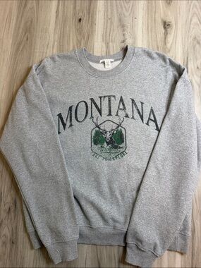 Full Tilt Montana Gray Graphic Crewneck Sweatshirt Sz Small